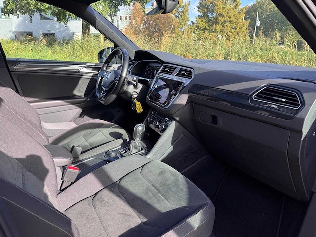 Volkswagen tiguan 1.4 tsi 4m. hl bus r , ; tf-045-t - afbeelding 8 van  23