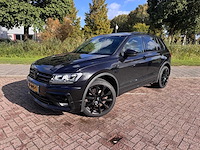 Volkswagen tiguan 1.4 tsi 4m. hl bus r , ; tf-045-t - afbeelding 1 van  23
