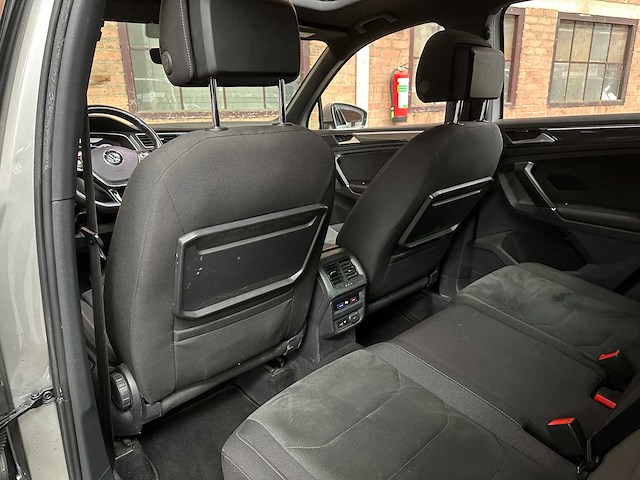 Volkswagen tiguan 1.4 tsi act highline 148pk 2018 (origineel-nl), rr-501-h - afbeelding 26 van  47
