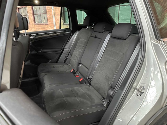 Volkswagen tiguan 1.4 tsi act highline 148pk 2018 (origineel-nl), rr-501-h - afbeelding 36 van  47