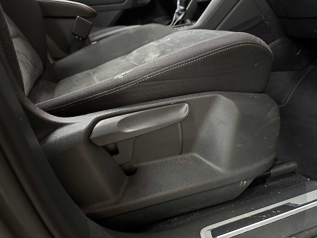 Volkswagen tiguan 1.4 tsi act highline 148pk 2018 (origineel-nl), rr-501-h - afbeelding 26 van  37