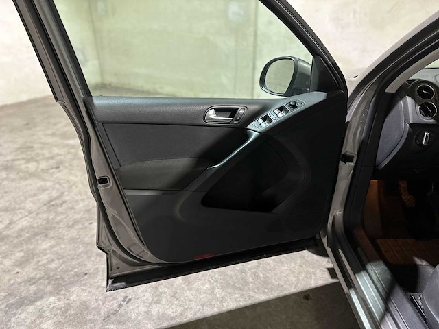 Volkswagen tiguan 1.4 tsi comfort&design 150pk 2011 (origineel-nl), 43-prx-3 - afbeelding 36 van  36