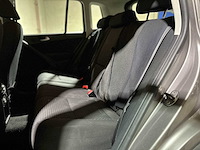 Volkswagen tiguan 1.4 tsi comfort&design 150pk 2011 (origineel-nl), 43-prx-3 - afbeelding 32 van  36