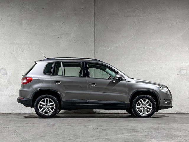 Volkswagen tiguan 1.4 tsi comfort&design 150pk 2011 (origineel-nl), 43-prx-3 - afbeelding 41 van  42
