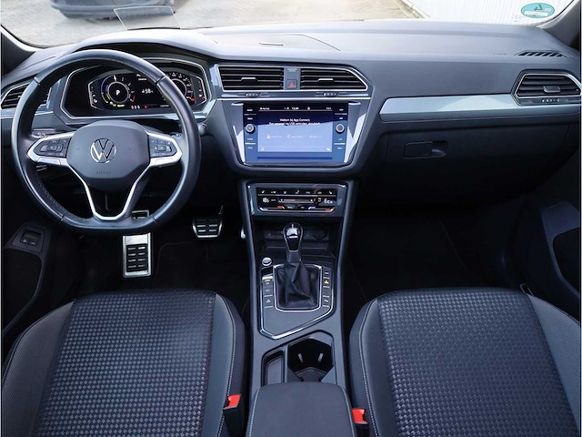 Volkswagen tiguan 1.4 tsi ehybrid 245pk automaat 2022 - afbeelding 7 van  37