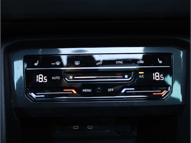 Volkswagen tiguan 1.4 tsi ehybrid 245pk automaat 2022 - afbeelding 14 van  37