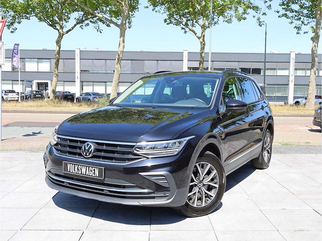 Volkswagen tiguan 1.4 tsi ehybrid phev 245pk automaat 2022 - afbeelding 1 van  40
