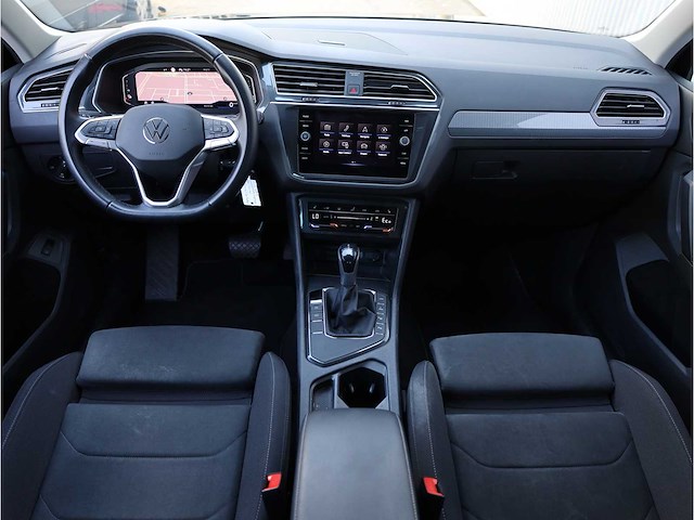 Volkswagen tiguan 1.4 tsi ehybrid phev 245pk automaat 2022 - afbeelding 22 van  25