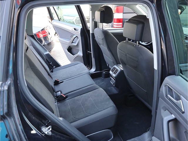 Volkswagen tiguan 1.4 tsi ehybrid phev 245pk automaat 2022 - afbeelding 11 van  25