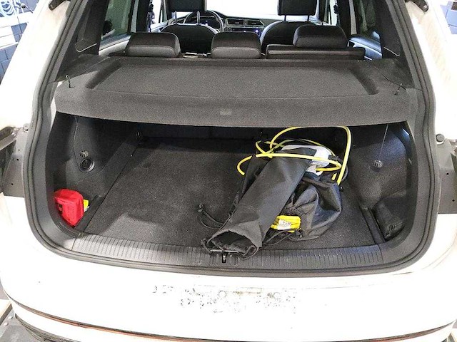 Volkswagen tiguan 1.4 tsi ehybrid phev 2x r-line 245pk automaat 2023 - afbeelding 3 van  21