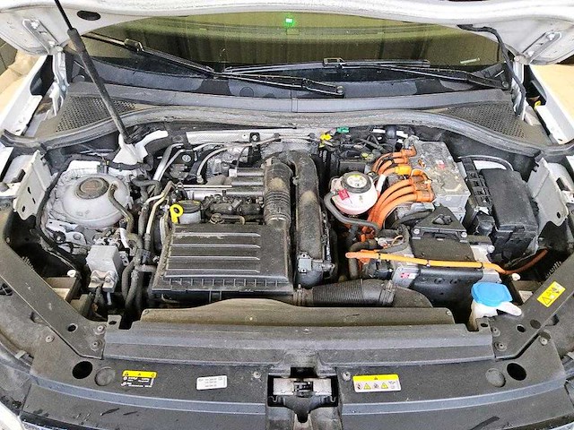 Volkswagen tiguan 1.4 tsi ehybrid phev 2x r-line 245pk automaat 2023 - afbeelding 4 van  21