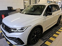 Volkswagen tiguan 1.4 tsi ehybrid phev 2x r-line 245pk automaat 2023 - afbeelding 1 van  21