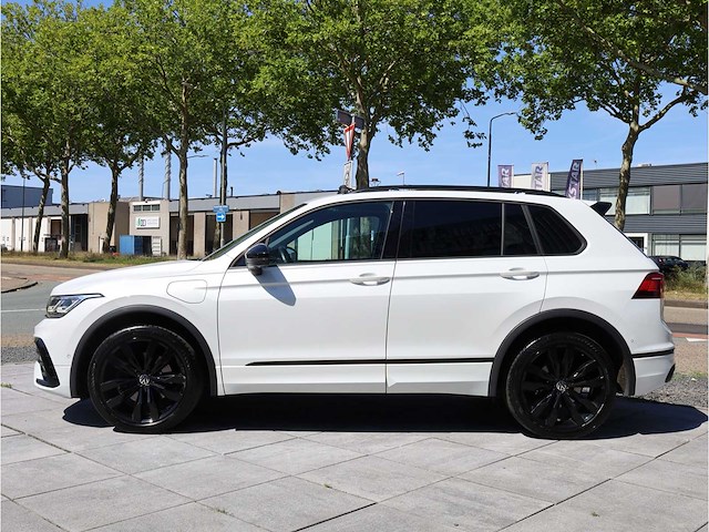 Volkswagen tiguan 1.4 tsi ehybrid phev 2x r-line 245pk automaat 2023 - afbeelding 12 van  48