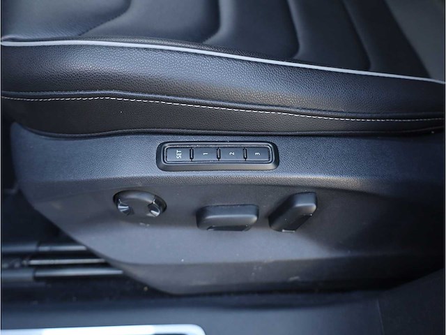 Volkswagen tiguan 1.4 tsi ehybrid phev 2x r-line 245pk automaat 2023 - afbeelding 25 van  48