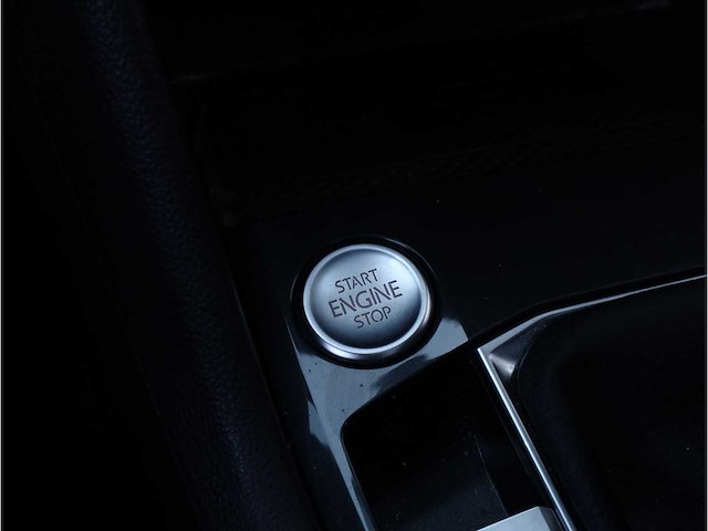 Volkswagen tiguan 1.4 tsi ehybrid phev 2x r-line 245pk automaat 2023 - afbeelding 29 van  48