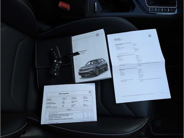 Volkswagen tiguan 1.4 tsi ehybrid phev 2x r-line 245pk automaat 2023 - afbeelding 37 van  48