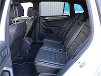 Volkswagen tiguan 1.4 tsi ehybrid phev 2x r-line 245pk automaat 2023 - afbeelding 42 van  48