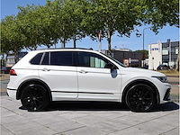 Volkswagen tiguan 1.4 tsi ehybrid phev 2x r-line 245pk automaat 2023 - afbeelding 45 van  48