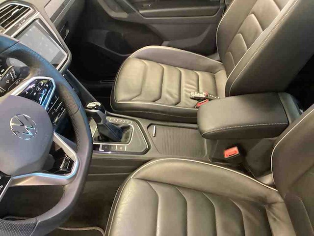 Volkswagen tiguan 1.4 tsi ehybrid r-line 2x 245pk automaat 2022 - afbeelding 15 van  19