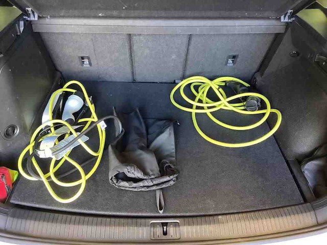 Volkswagen tiguan 1.4 tsi ehybrid r-line 2x 245pk automaat 2022 - afbeelding 3 van  19