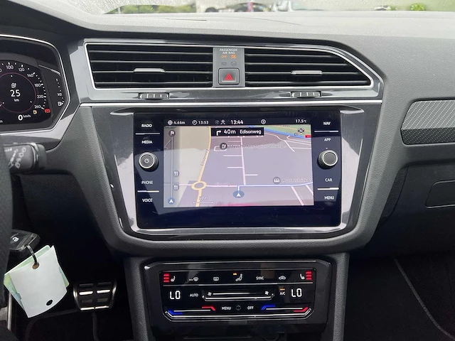 Volkswagen tiguan 1.4 tsi ehybrid r-line business+ | p-772-nx - afbeelding 13 van  35