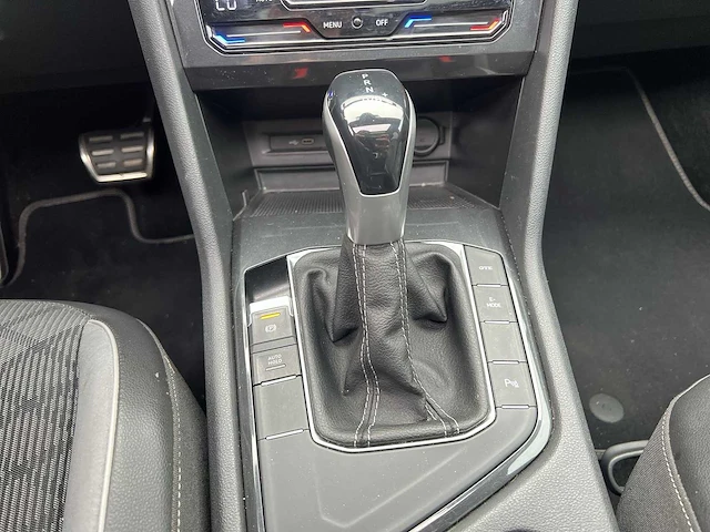 Volkswagen tiguan 1.4 tsi ehybrid r-line business+ | p-772-nx - afbeelding 22 van  35