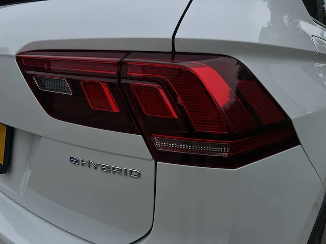 Volkswagen tiguan 1.4 tsi ehybrid r-line business+ | p-772-nx - afbeelding 4 van  35