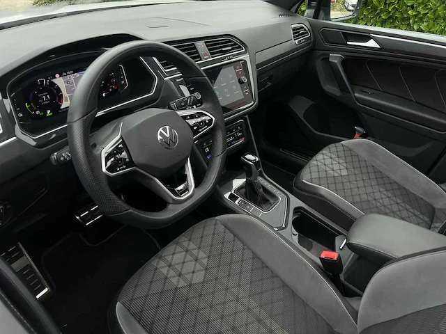 Volkswagen tiguan 1.4 tsi ehybrid r-line business+ | p-772-nx - afbeelding 8 van  38