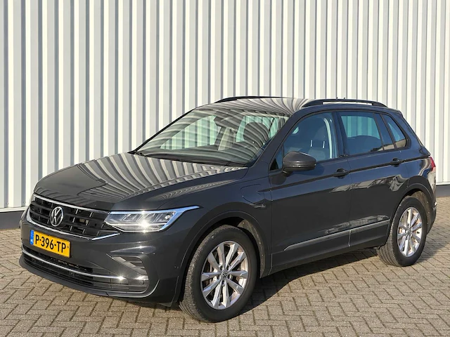 Volkswagen tiguan 1.4 tsi ehybride bns+ *, p-396-tp - afbeelding 1 van  5