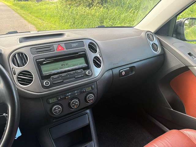 Volkswagen tiguan 1.4 tsi sport&st. 4m , j-970-xr - afbeelding 9 van  23