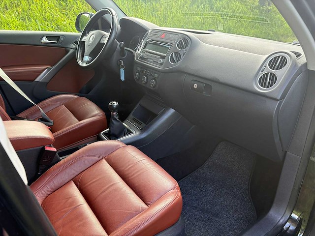 Volkswagen tiguan 1.4 tsi sport&st. 4m , j-970-xr - afbeelding 13 van  23