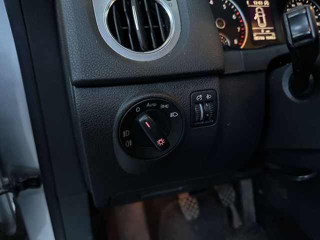 Volkswagen tiguan 1.4 tsi sport&style 150pk 2010, 85-nhx-7 - afbeelding 13 van  46