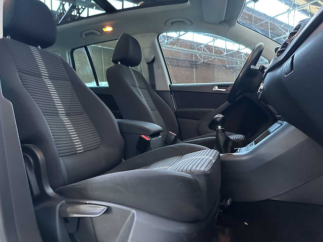 Volkswagen tiguan 1.4 tsi sport&style 150pk 2010, 85-nhx-7 - afbeelding 10 van  19