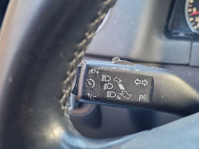 Volkswagen tiguan 1.4 tsi sport&style 2011 | 31-rvn-5 - afbeelding 11 van  32