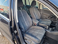 Volkswagen tiguan 1.4 tsi sport&style 2011 | 31-rvn-5 - afbeelding 26 van  32