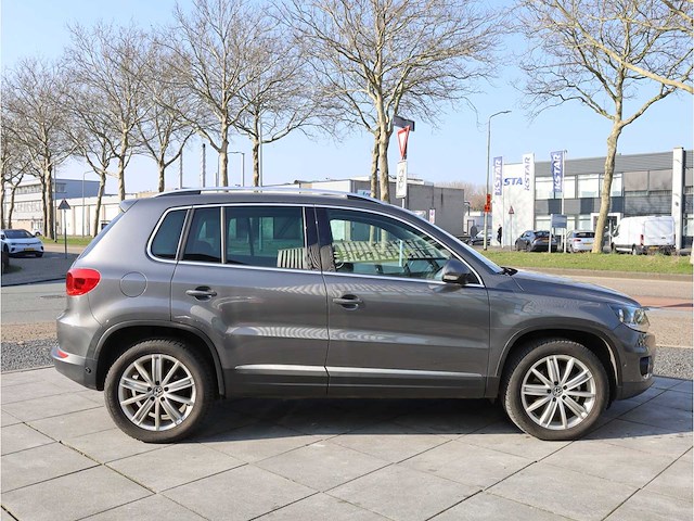 Volkswagen tiguan 1.4 tsi sport&style 2012, 79-xkf-3 - afbeelding 33 van  36