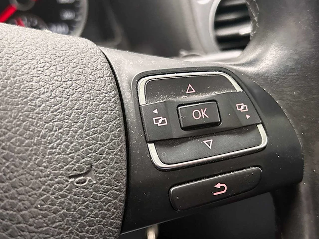 Volkswagen tiguan 1.4 tsi sport&style 2014 | 3-xds-02 - afbeelding 39 van  48