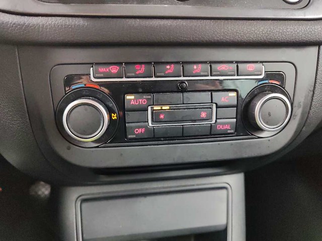 Volkswagen tiguan 1.4 tsi sport&style; 60-tbt-3 - afbeelding 5 van  14