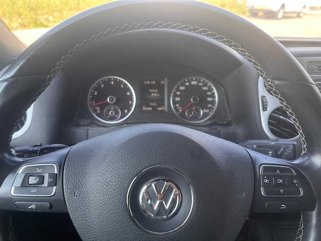 Volkswagen tiguan 1.4 tsi sport&style automaat; xr-249-g - afbeelding 2 van  17