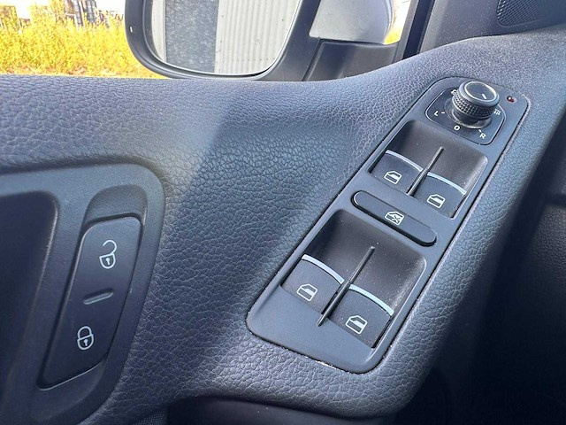 Volkswagen tiguan 1.4 tsi sport&style automaat; xr-249-g - afbeelding 7 van  17