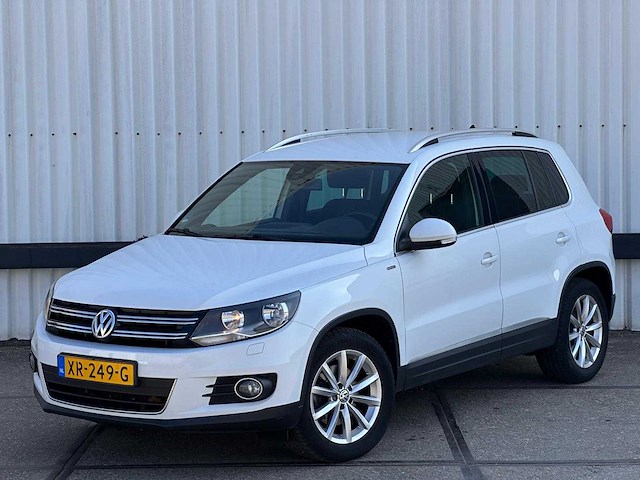 Volkswagen tiguan 1.4 tsi sport&style automaat; xr-249-g - afbeelding 1 van  17