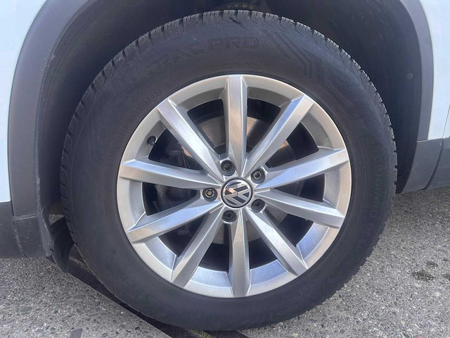 Volkswagen tiguan 1.4 tsi sport&style automaat; xr-249-g - afbeelding 13 van  17