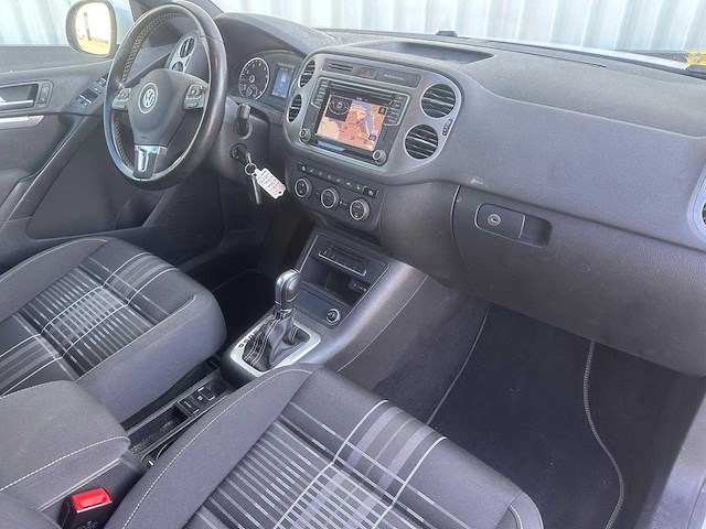 Volkswagen tiguan 1.4 tsi sport&style automaat; xr-249-g - afbeelding 15 van  17