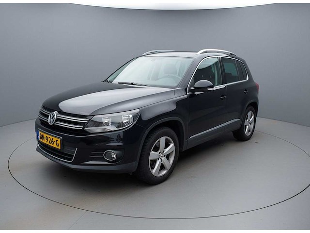 Volkswagen tiguan 1.4 tsi sport&style | sn-926-g i - afbeelding 1 van  17