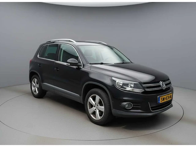 Volkswagen tiguan 1.4 tsi sport&style | sn-926-g i - afbeelding 13 van  17