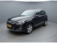 Volkswagen tiguan 1.4 tsi sport&style | sn-926-g i