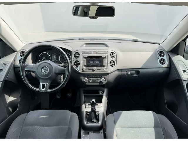 Volkswagen tiguan 1.4 tsi sport&style | sn-926-g i - afbeelding 11 van  17