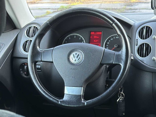 Volkswagen tiguan 1.4 tsi trend&fun 4motion | 62-jpz-3 i - afbeelding 28 van  28