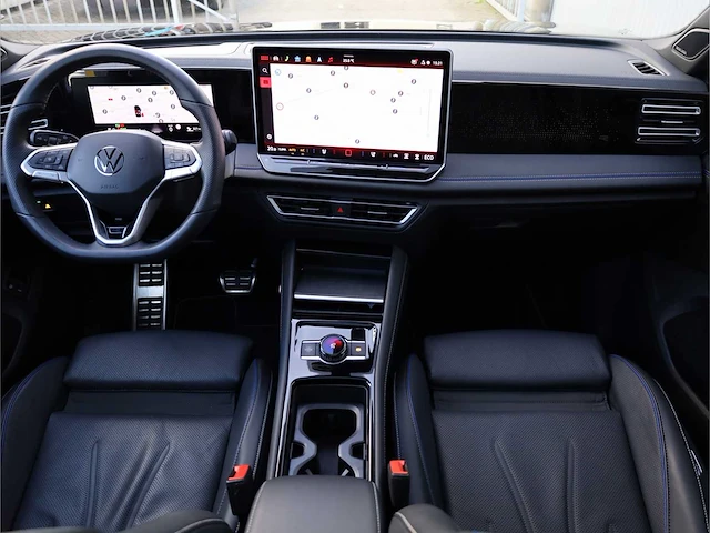 Volkswagen tiguan 1.5 ehybrid r-line phev 272pk automaat 2025 garantie 2030 hybride benzine - afbeelding 8 van  65