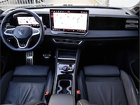 Volkswagen tiguan 1.5 ehybrid r-line phev 272pk automaat 2025 garantie 2030 hybride benzine - afbeelding 8 van  65